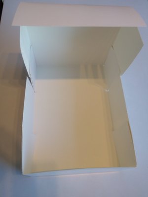 Caixa Blanca amb Tapa